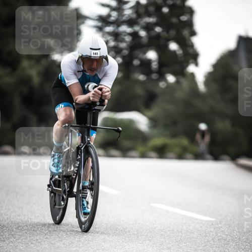 21.06.2026 - 29. Vierlanden-Triathlon H.Heesch http://msf.ph/oto/9901000 21.06.2026 09:29:30 Radfahren 141 meine-sportfotos.de