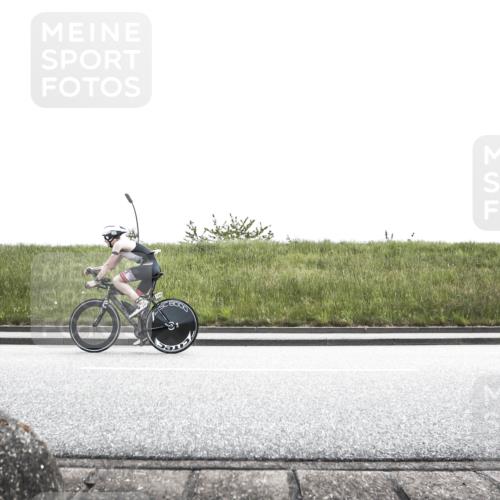 21.06.2026 - 29. Vierlanden-Triathlon H.Heesch http://msf.ph/oto/9901017 21.06.2026 14:50:17 Radfahren 1291 meine-sportfotos.de
