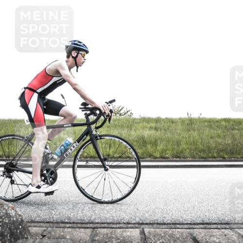 21.06.2026 - 29. Vierlanden-Triathlon H.Heesch http://msf.ph/oto/9901029 21.06.2026 14:50:47 Radfahren  meine-sportfotos.de