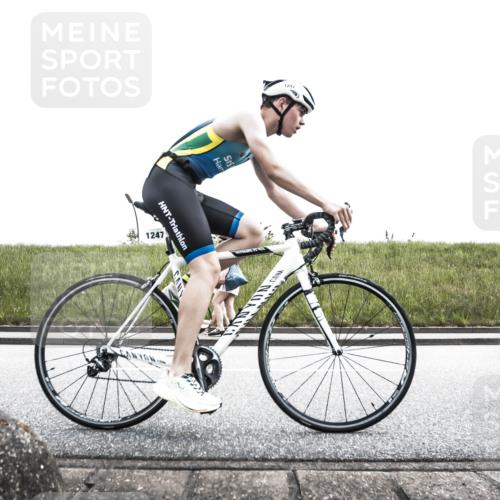 21.06.2026 - 29. Vierlanden-Triathlon H.Heesch http://msf.ph/oto/9901042 21.06.2026 14:51:02 Radfahren  meine-sportfotos.de