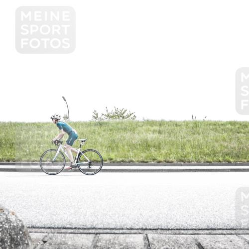 21.06.2026 - 29. Vierlanden-Triathlon H.Heesch http://msf.ph/oto/9901051 21.06.2026 14:51:48 Radfahren  meine-sportfotos.de