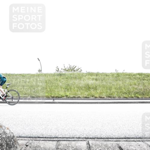 21.06.2026 - 29. Vierlanden-Triathlon H.Heesch http://msf.ph/oto/9901054 21.06.2026 14:51:48 Radfahren  meine-sportfotos.de