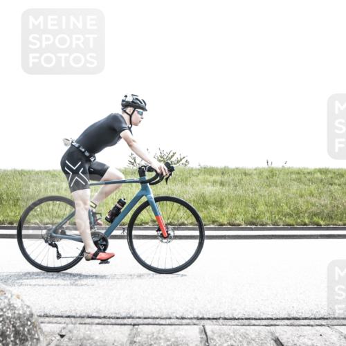 21.06.2026 - 29. Vierlanden-Triathlon H.Heesch http://msf.ph/oto/9901057 21.06.2026 14:51:59 Radfahren  meine-sportfotos.de