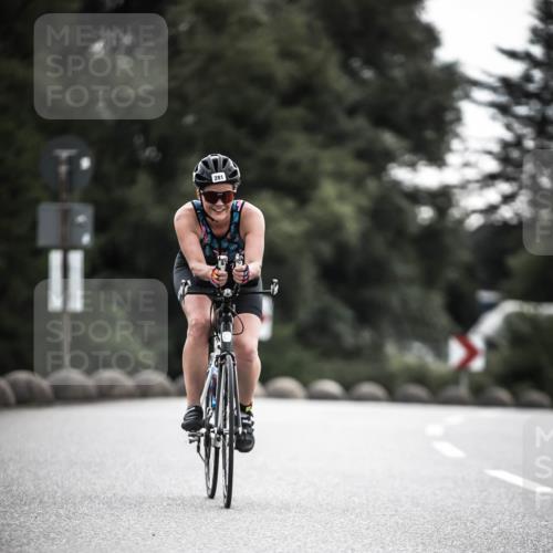 21.06.2026 - 29. Vierlanden-Triathlon H.Heesch http://msf.ph/oto/9901065 21.06.2026 09:29:48 Radfahren 88, 281 meine-sportfotos.de