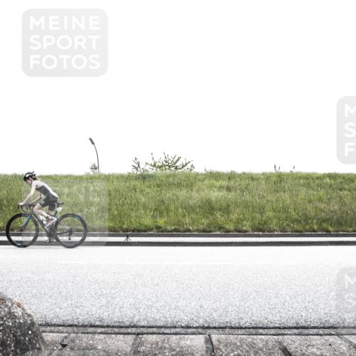 21.06.2026 - 29. Vierlanden-Triathlon H.Heesch http://msf.ph/oto/9901069 21.06.2026 14:52:18 Radfahren  meine-sportfotos.de