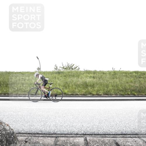 21.06.2026 - 29. Vierlanden-Triathlon H.Heesch http://msf.ph/oto/9901094 21.06.2026 14:52:38 Radfahren  meine-sportfotos.de