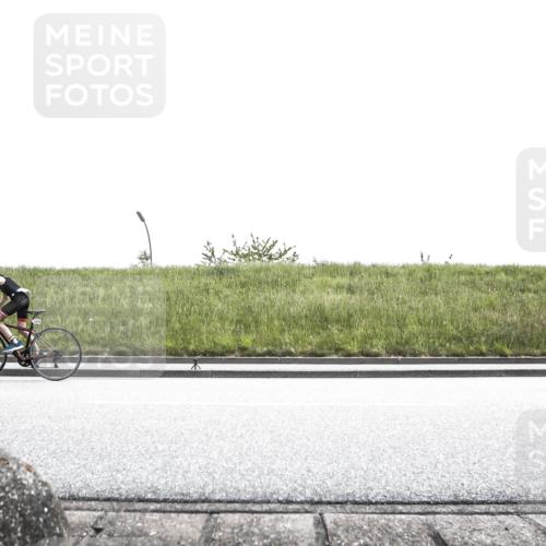 21.06.2026 - 29. Vierlanden-Triathlon H.Heesch http://msf.ph/oto/9901097 21.06.2026 14:52:38 Radfahren  meine-sportfotos.de