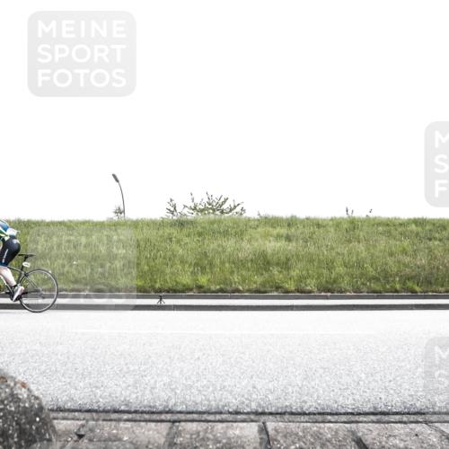 21.06.2026 - 29. Vierlanden-Triathlon H.Heesch http://msf.ph/oto/9901113 21.06.2026 14:52:43 Radfahren  meine-sportfotos.de