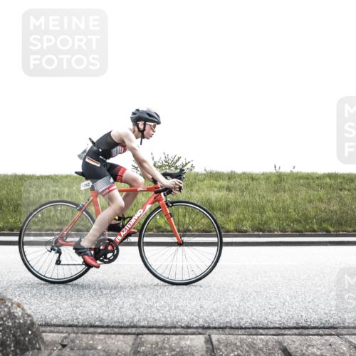 21.06.2026 - 29. Vierlanden-Triathlon H.Heesch http://msf.ph/oto/9901116 21.06.2026 14:52:51 Radfahren  meine-sportfotos.de