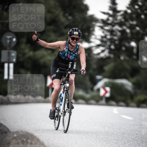 21.06.2026 - 29. Vierlanden-Triathlon H.Heesch http://msf.ph/oto/9901117 21.06.2026 10:10:55 Radfahren 81, 242, 281, 283 meine-sportfotos.de