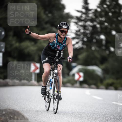21.06.2026 - 29. Vierlanden-Triathlon H.Heesch http://msf.ph/oto/9901125 21.06.2026 10:10:55 Radfahren 81, 242, 281, 283 meine-sportfotos.de