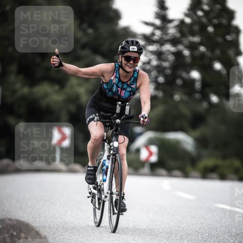 21.06.2026 - 29. Vierlanden-Triathlon H.Heesch http://msf.ph/oto/9901131 21.06.2026 10:10:55 Radfahren 81, 242, 281, 283 meine-sportfotos.de