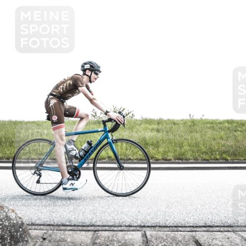 21.06.2026 - 29. Vierlanden-Triathlon H.Heesch http://msf.ph/oto/9901139 21.06.2026 14:53:27 Radfahren  meine-sportfotos.de