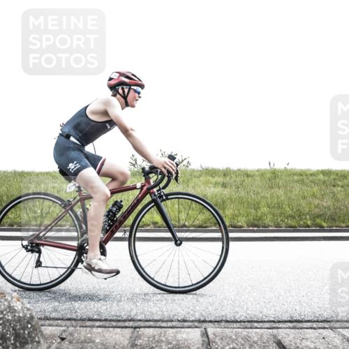 21.06.2026 - 29. Vierlanden-Triathlon H.Heesch http://msf.ph/oto/9901146 21.06.2026 14:53:29 Radfahren  meine-sportfotos.de
