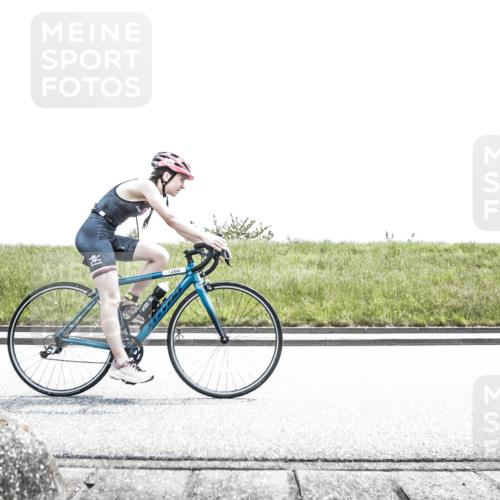21.06.2026 - 29. Vierlanden-Triathlon H.Heesch http://msf.ph/oto/9901182 21.06.2026 14:54:40 Radfahren  meine-sportfotos.de