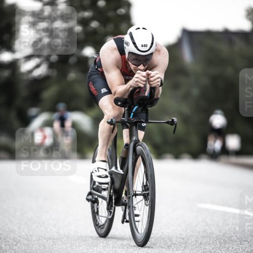 21.06.2026 - 29. Vierlanden-Triathlon H.Heesch http://msf.ph/oto/9901184 21.06.2026 10:11:12 Radfahren 261, 440 meine-sportfotos.de