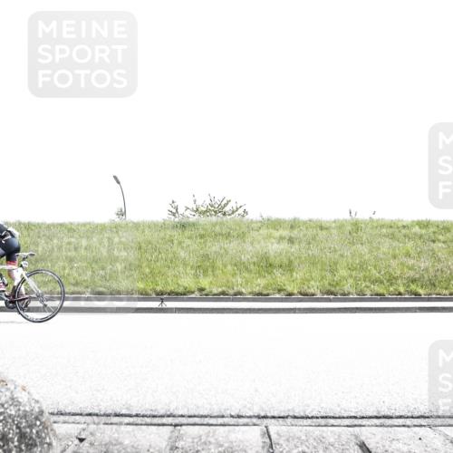 21.06.2026 - 29. Vierlanden-Triathlon H.Heesch http://msf.ph/oto/9901185 21.06.2026 14:54:44 Radfahren  meine-sportfotos.de