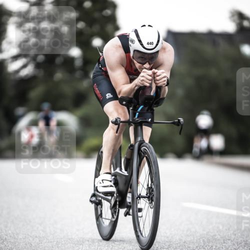 21.06.2026 - 29. Vierlanden-Triathlon H.Heesch http://msf.ph/oto/9901187 21.06.2026 10:11:12 Radfahren 261, 440 meine-sportfotos.de
