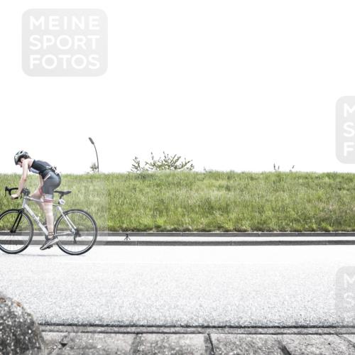 21.06.2026 - 29. Vierlanden-Triathlon H.Heesch http://msf.ph/oto/9901231 21.06.2026 14:55:42 Radfahren  meine-sportfotos.de