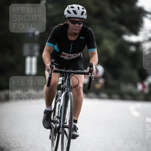 21.06.2026 - 29. Vierlanden-Triathlon H.Heesch http://msf.ph/oto/9901232 21.06.2026 09:30:07 Radfahren 59, 119, 163, 174, 232, 276 meine-sportfotos.de