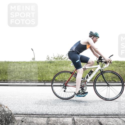 21.06.2026 - 29. Vierlanden-Triathlon H.Heesch http://msf.ph/oto/9901238 21.06.2026 14:56:00 Radfahren  meine-sportfotos.de