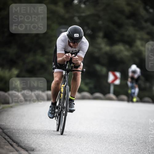 21.06.2026 - 29. Vierlanden-Triathlon H.Heesch http://msf.ph/oto/9901243 21.06.2026 09:30:11 Radfahren 118, 119, 174, 232 meine-sportfotos.de