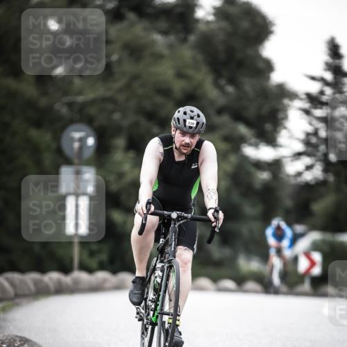 21.06.2026 - 29. Vierlanden-Triathlon H.Heesch http://msf.ph/oto/9901257 21.06.2026 10:11:25 Radfahren 139, 296, 338 meine-sportfotos.de
