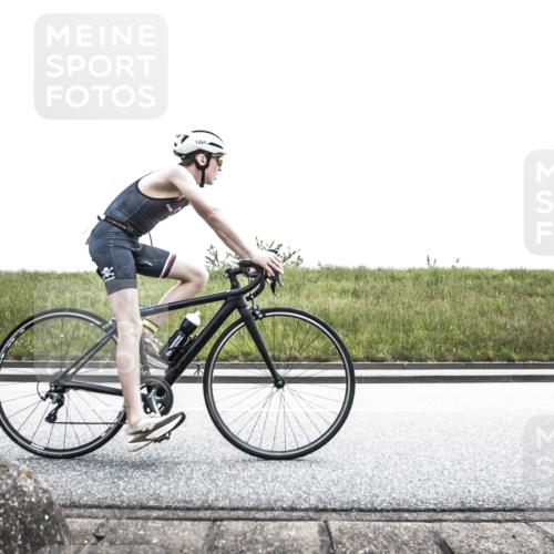 21.06.2026 - 29. Vierlanden-Triathlon H.Heesch http://msf.ph/oto/9901269 21.06.2026 14:56:27 Radfahren 1296, 1299, 1300, 1312, 1330, 1333 meine-sportfotos.de
