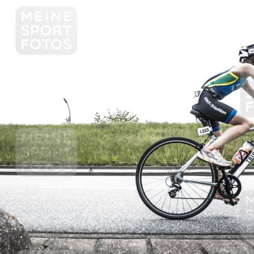 21.06.2026 - 29. Vierlanden-Triathlon H.Heesch http://msf.ph/oto/9901286 21.06.2026 14:56:30 Radfahren 1296, 1299, 1300, 1312, 1330, 1333 meine-sportfotos.de