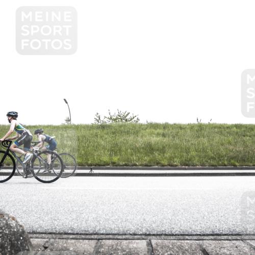 21.06.2026 - 29. Vierlanden-Triathlon H.Heesch http://msf.ph/oto/9901299 21.06.2026 14:56:37 Radfahren 1313, 1324 meine-sportfotos.de