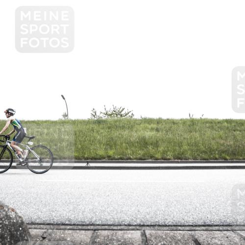 21.06.2026 - 29. Vierlanden-Triathlon H.Heesch http://msf.ph/oto/9901302 21.06.2026 14:56:40 Radfahren 1313, 1324, 1325 meine-sportfotos.de
