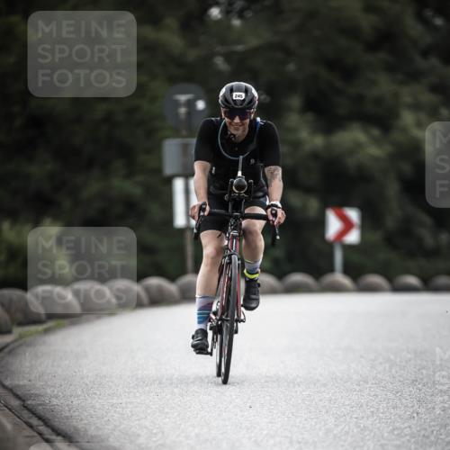 21.06.2026 - 29. Vierlanden-Triathlon H.Heesch http://msf.ph/oto/9901355 21.06.2026 09:31:06 Radfahren 2, 115, 124, 167, 245 meine-sportfotos.de