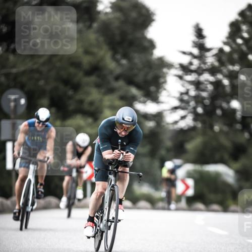 21.06.2026 - 29. Vierlanden-Triathlon H.Heesch http://msf.ph/oto/9901361 21.06.2026 10:11:37 Radfahren 100, 179, 198, 420, 437, 1353 meine-sportfotos.de