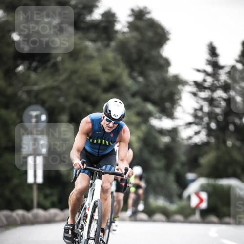 21.06.2026 - 29. Vierlanden-Triathlon H.Heesch http://msf.ph/oto/9901374 21.06.2026 10:11:37 Radfahren 100, 179, 198, 420, 437, 1353 meine-sportfotos.de
