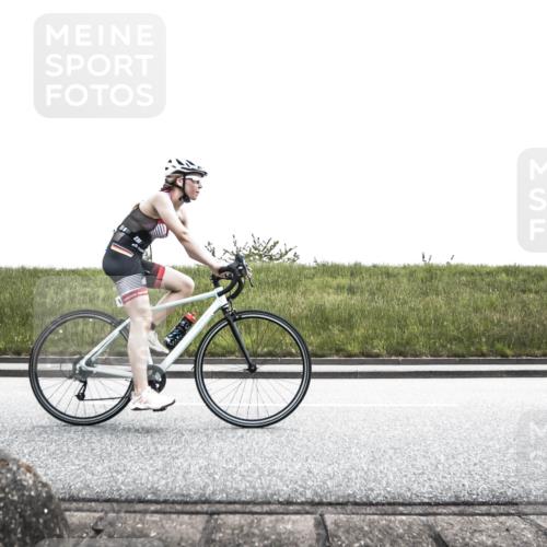 21.06.2026 - 29. Vierlanden-Triathlon H.Heesch http://msf.ph/oto/9901382 21.06.2026 14:57:41 Radfahren  meine-sportfotos.de