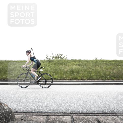 21.06.2026 - 29. Vierlanden-Triathlon H.Heesch http://msf.ph/oto/9901388 21.06.2026 14:57:50 Radfahren 1305 meine-sportfotos.de