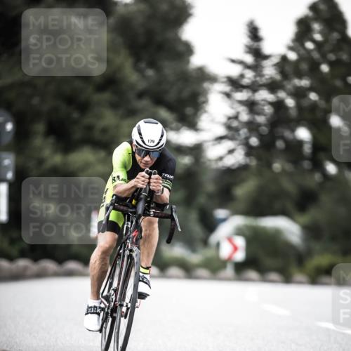 21.06.2026 - 29. Vierlanden-Triathlon H.Heesch http://msf.ph/oto/9901395 21.06.2026 10:11:41 Radfahren 100, 179, 420, 437, 1353 meine-sportfotos.de