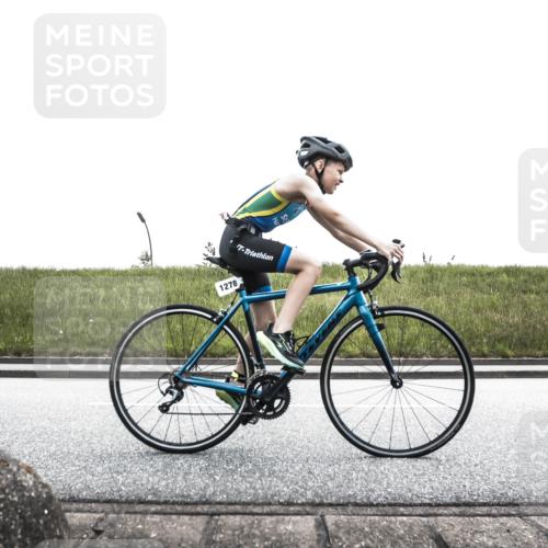 21.06.2026 - 29. Vierlanden-Triathlon H.Heesch http://msf.ph/oto/9901402 21.06.2026 14:58:01 Radfahren 1319 meine-sportfotos.de