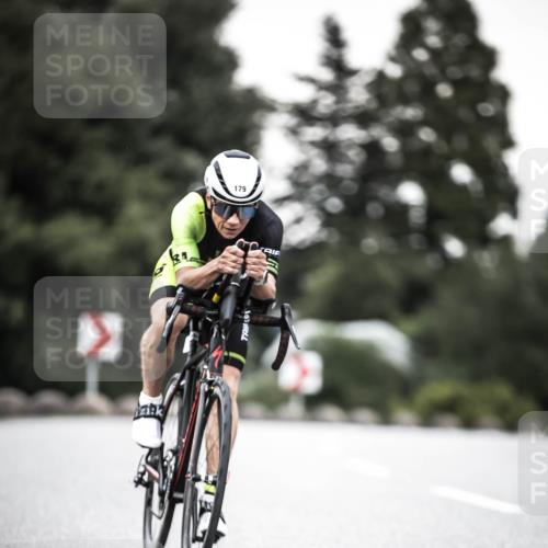 21.06.2026 - 29. Vierlanden-Triathlon H.Heesch http://msf.ph/oto/9901407 21.06.2026 10:11:41 Radfahren 100, 179, 420, 437, 1353 meine-sportfotos.de