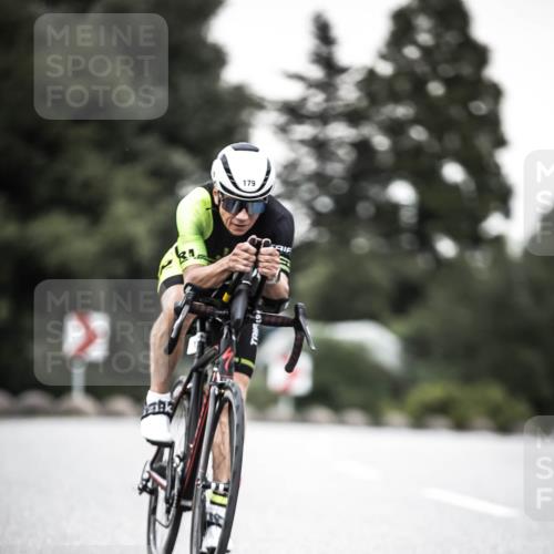 21.06.2026 - 29. Vierlanden-Triathlon H.Heesch http://msf.ph/oto/9901410 21.06.2026 10:11:42 Radfahren 100, 179, 1353 meine-sportfotos.de