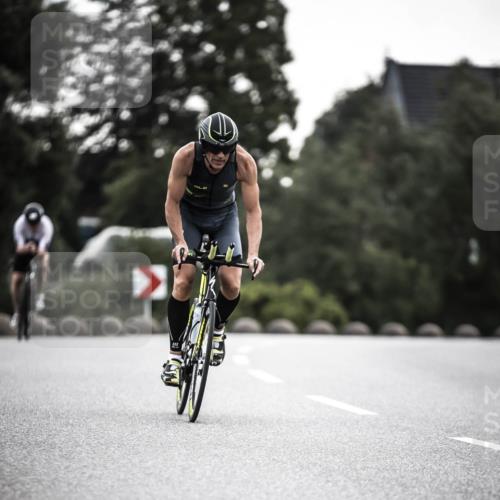 21.06.2026 - 29. Vierlanden-Triathlon H.Heesch http://msf.ph/oto/9901426 21.06.2026 09:32:09 Radfahren 48, 131, 175, 205, 220, 275 meine-sportfotos.de