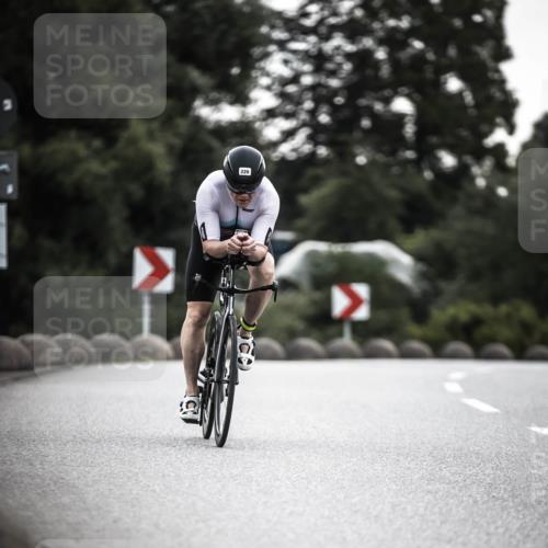 21.06.2026 - 29. Vierlanden-Triathlon H.Heesch http://msf.ph/oto/9901436 21.06.2026 09:32:11 Radfahren 48, 131, 205, 220, 275 meine-sportfotos.de