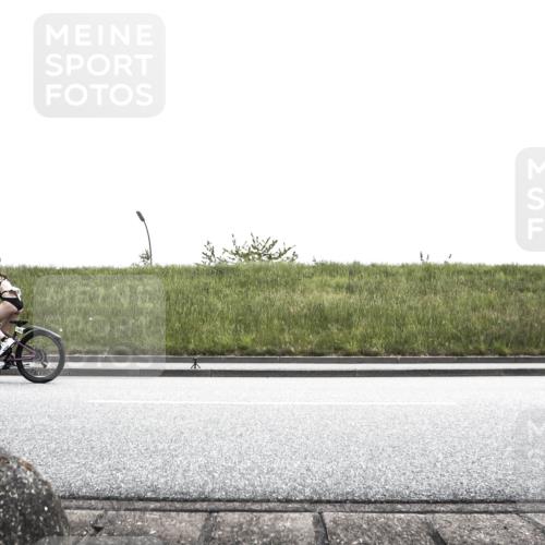 21.06.2026 - 29. Vierlanden-Triathlon H.Heesch http://msf.ph/oto/9901437 21.06.2026 14:58:25 Radfahren  meine-sportfotos.de