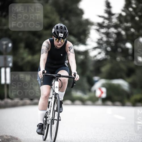 21.06.2026 - 29. Vierlanden-Triathlon H.Heesch http://msf.ph/oto/9901464 21.06.2026 10:11:51 Radfahren 47, 161, 246, 414 meine-sportfotos.de