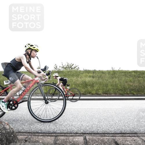 21.06.2026 - 29. Vierlanden-Triathlon H.Heesch http://msf.ph/oto/9901476 21.06.2026 14:59:13 Radfahren 1311, 1332 meine-sportfotos.de