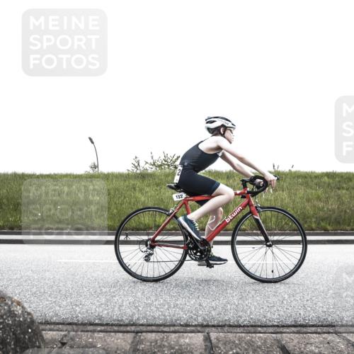 21.06.2026 - 29. Vierlanden-Triathlon H.Heesch http://msf.ph/oto/9901487 21.06.2026 14:59:15 Radfahren 1311, 1332 meine-sportfotos.de
