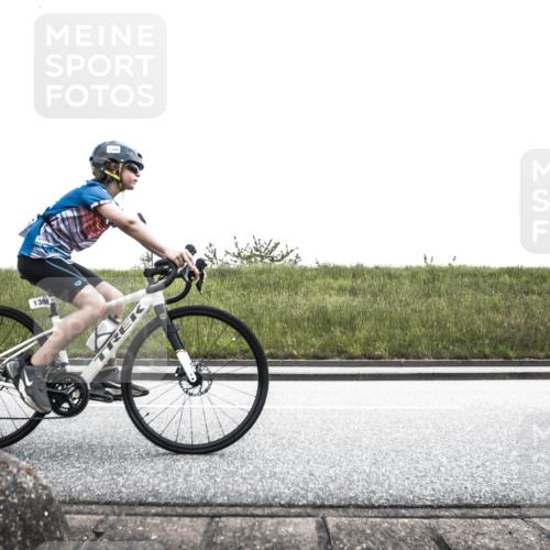 21.06.2026 - 29. Vierlanden-Triathlon H.Heesch http://msf.ph/oto/9901502 21.06.2026 14:59:27 Radfahren 1306 meine-sportfotos.de