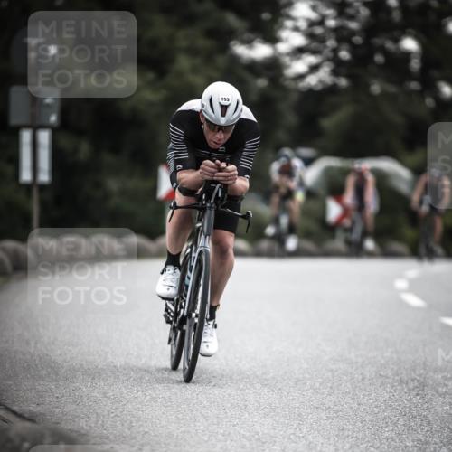 21.06.2026 - 29. Vierlanden-Triathlon H.Heesch http://msf.ph/oto/9901503 21.06.2026 09:34:02 Radfahren 39, 44, 47, 70, 153 meine-sportfotos.de