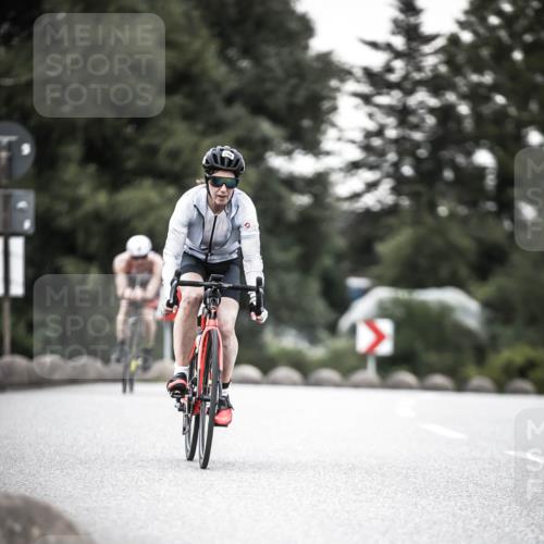 21.06.2026 - 29. Vierlanden-Triathlon H.Heesch http://msf.ph/oto/9901565 21.06.2026 10:12:02 Radfahren 115, 160, 205, 248 meine-sportfotos.de