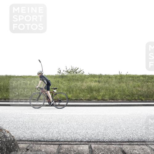 21.06.2026 - 29. Vierlanden-Triathlon H.Heesch http://msf.ph/oto/9901579 21.06.2026 15:01:24 Radfahren  meine-sportfotos.de
